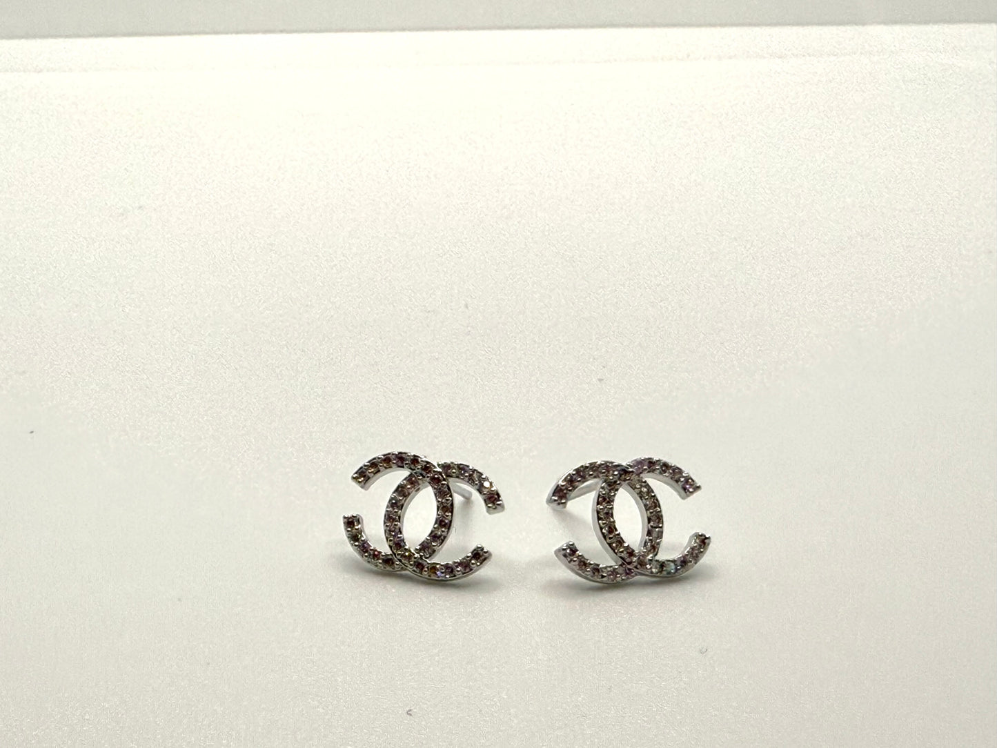 CC Luxe - Double C Earrings - Silver