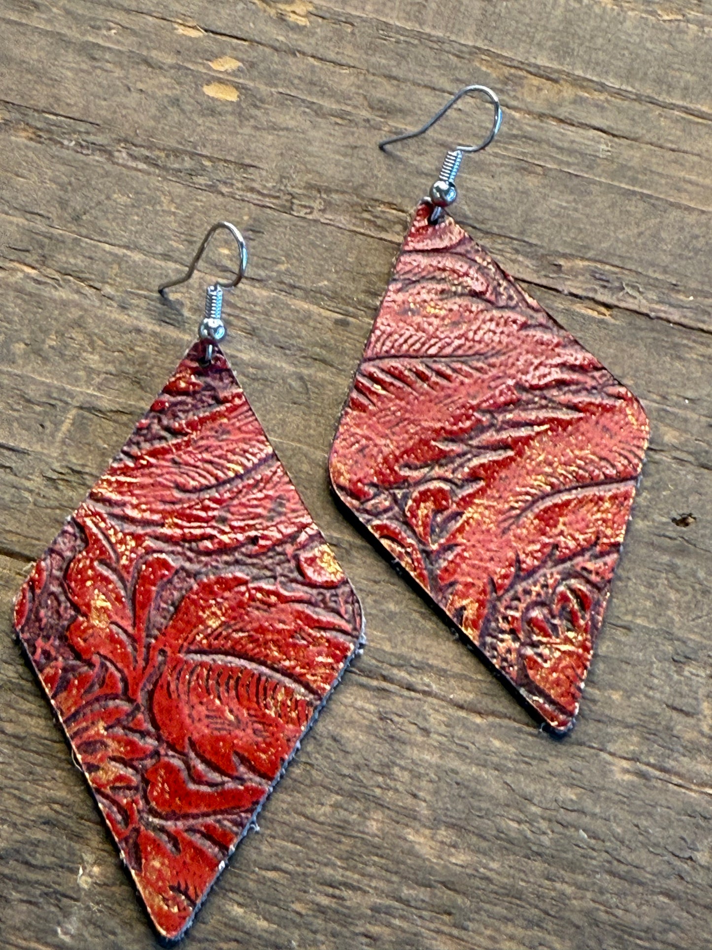 Paint the Town Red Paisley Textured Leather Earrings