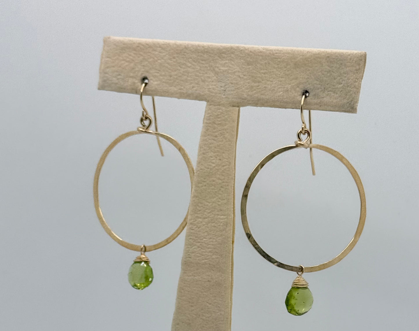 Duke Collection Hoop with Green Bead 14K Gold Hammered Earrings