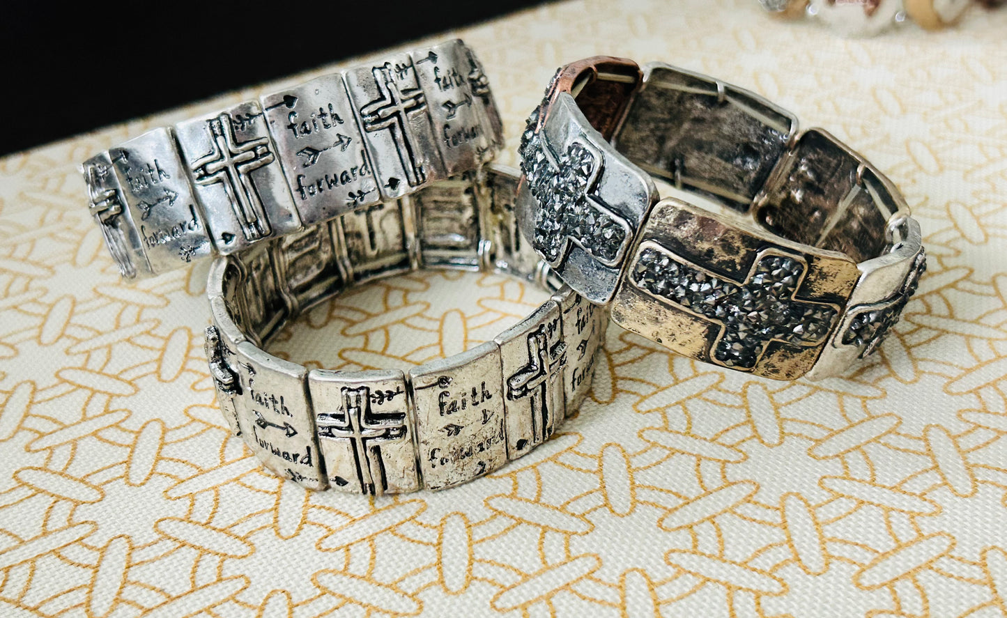 Faith Forward Bracelet