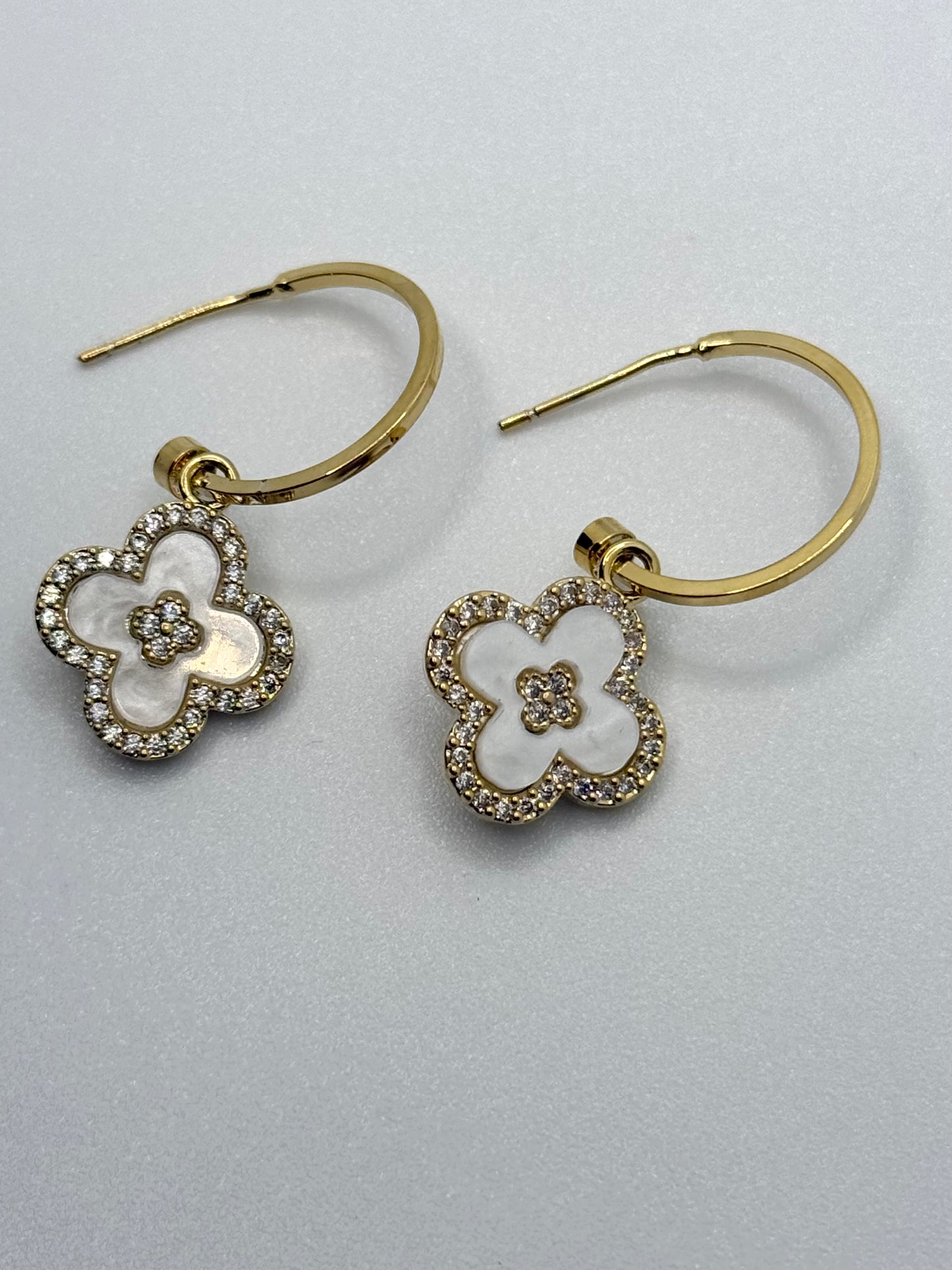 White Clover Gold Semi Hoop Post Earrings